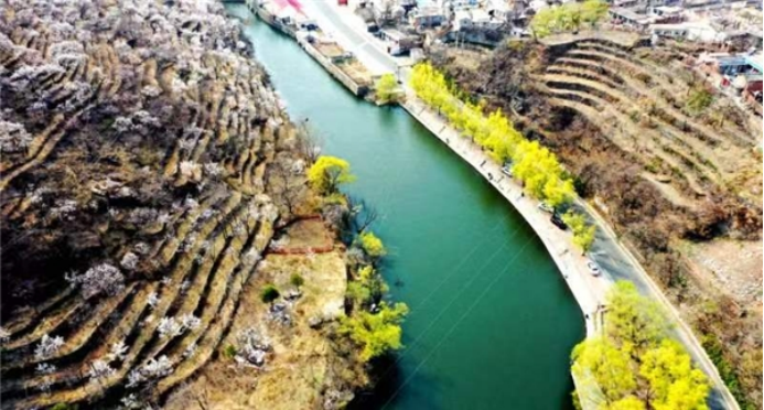 B1 歌詩繪八景打造金名片一一史家營鄉(xiāng)開展八景詩詞采風(fēng)活動432.png